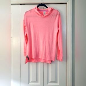 Girls long sleeve pink top. Super soft with glitter detail on the side.